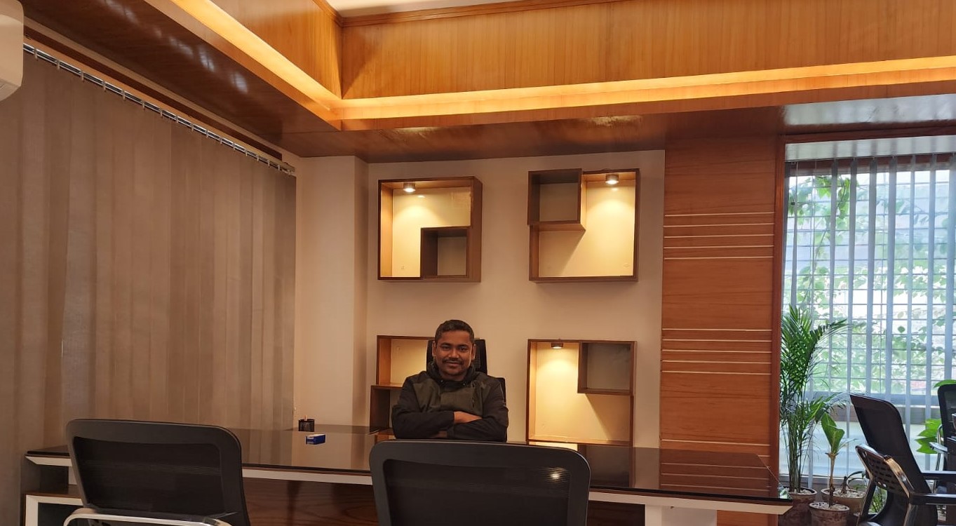 Managing Director Photo